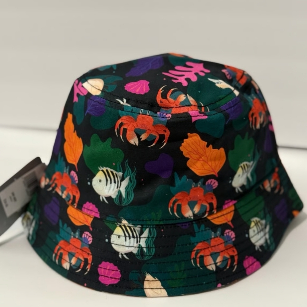 DISNEY THE LITTLE MERMAID‎ LIVE ACTION REVERSIBLE BUCKET HAT FOR ADULTS NWT